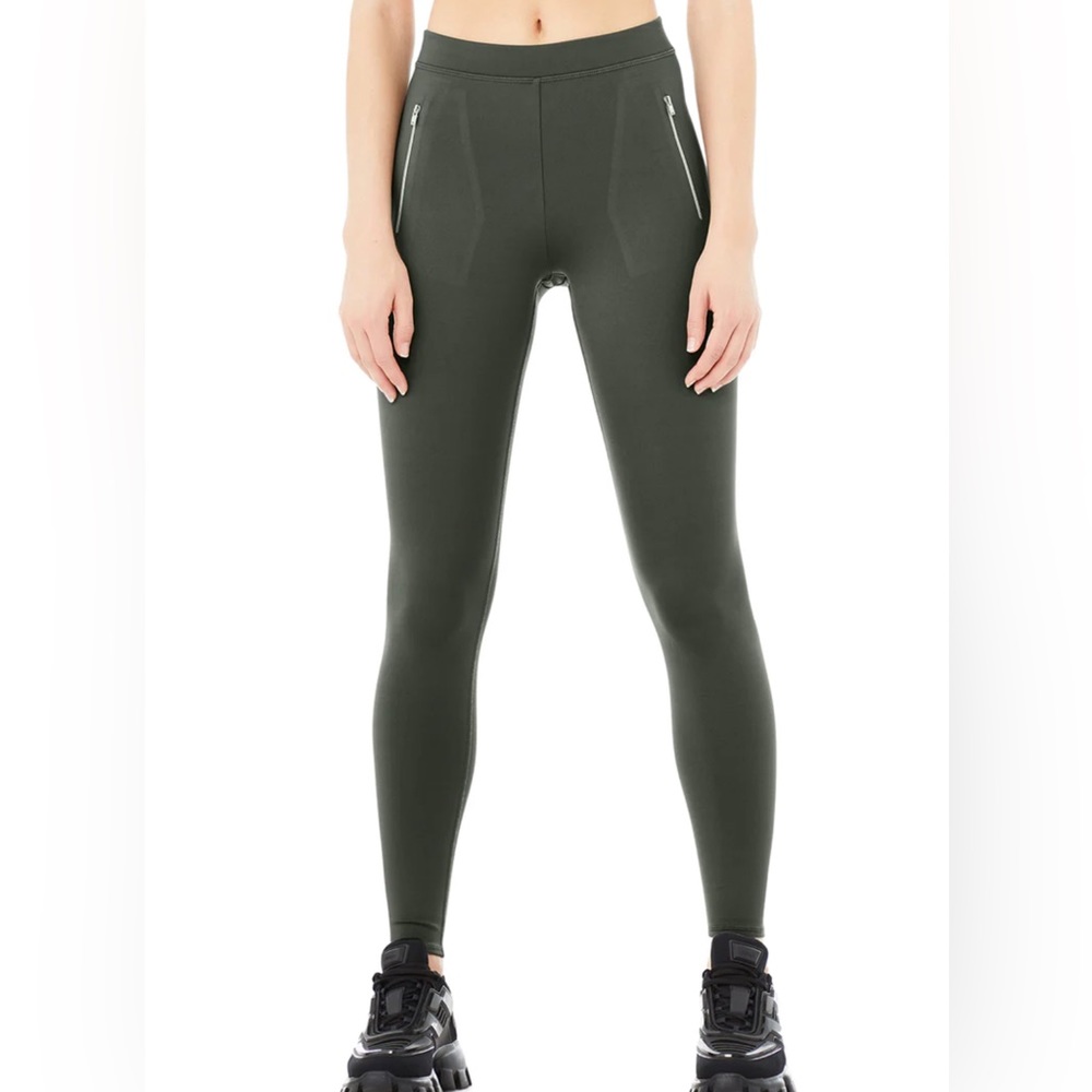 NWOT Alo High-Waist Thrill Seeker Leggings in Dark Cactus